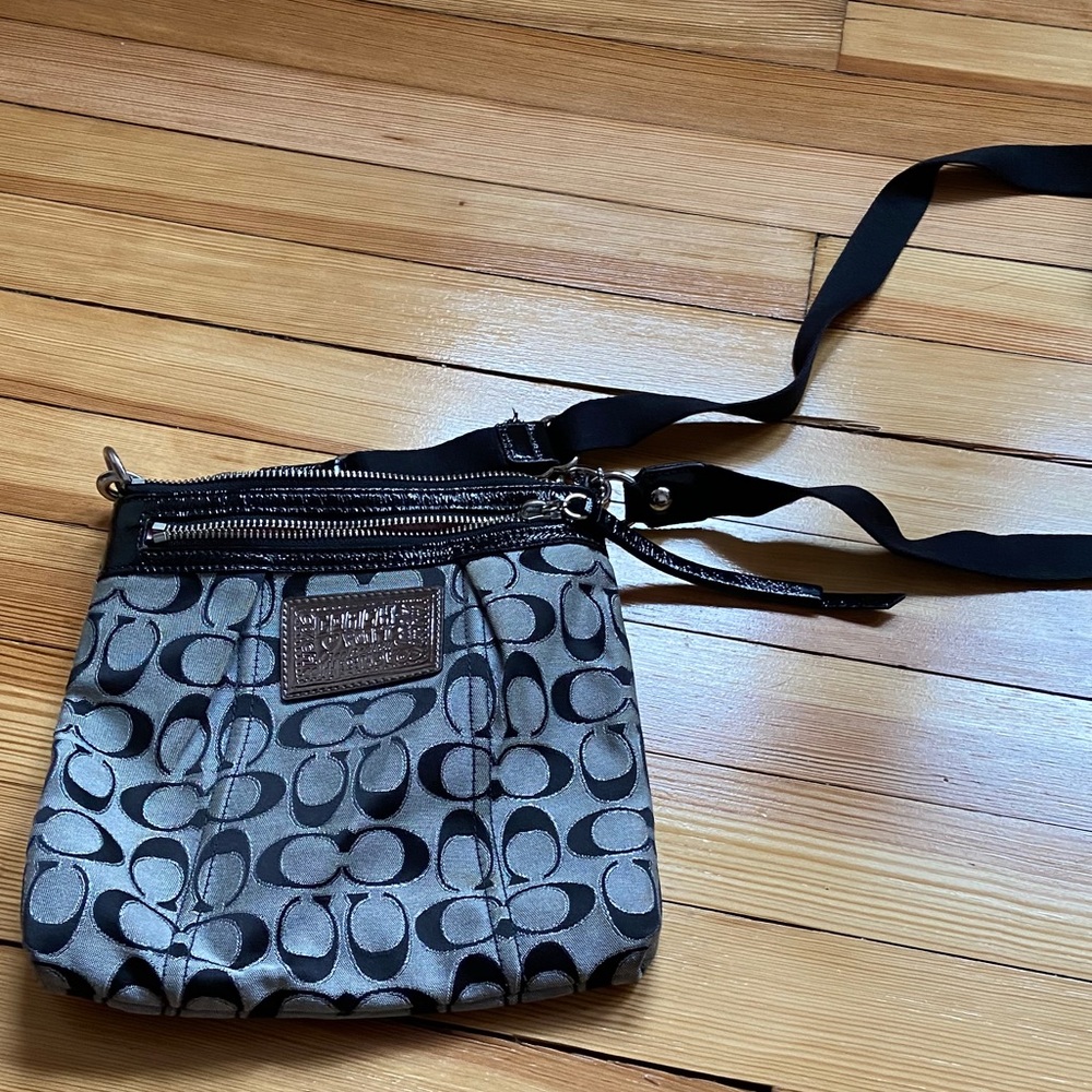 Black coach crossbody small